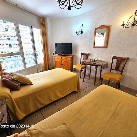 Estudio Acogedor Y Tranquilo En Zona Estupenda Fuengirola Buitenkant foto